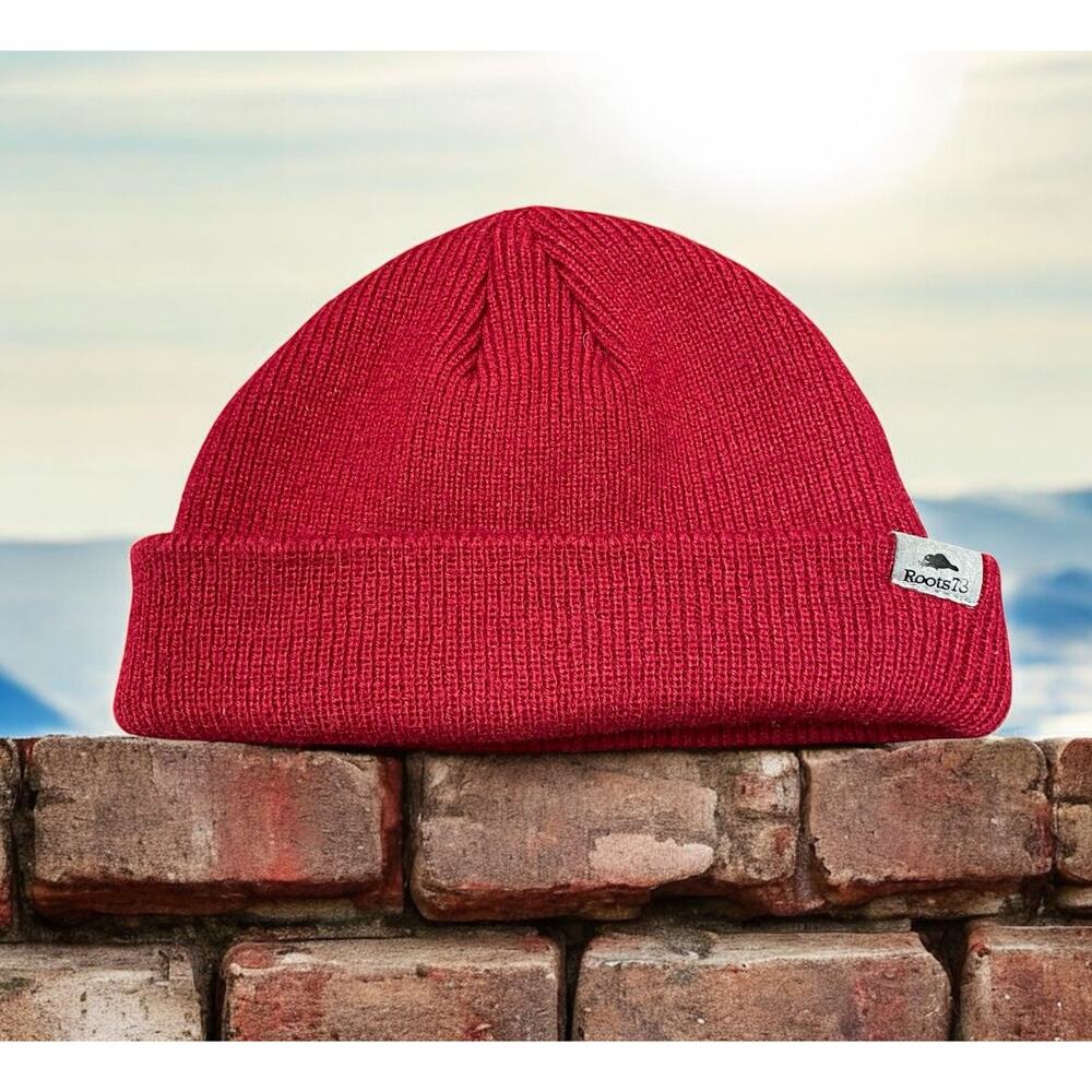 Roots 73 Beanie Hat Red Ribbed Knit Cuffed Unisex OS Ski Snow Winter Cabin Gift